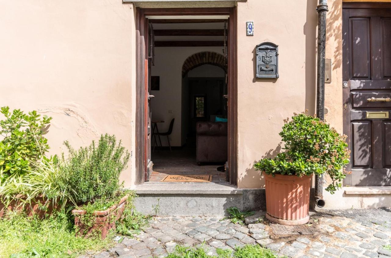 VII Coorte A Trastevere โรม ภายนอก รูปภาพ